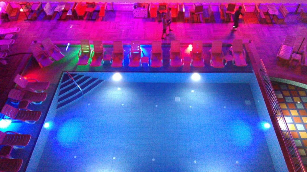 Speedy Apart Otel 马尔马里斯 外观 照片